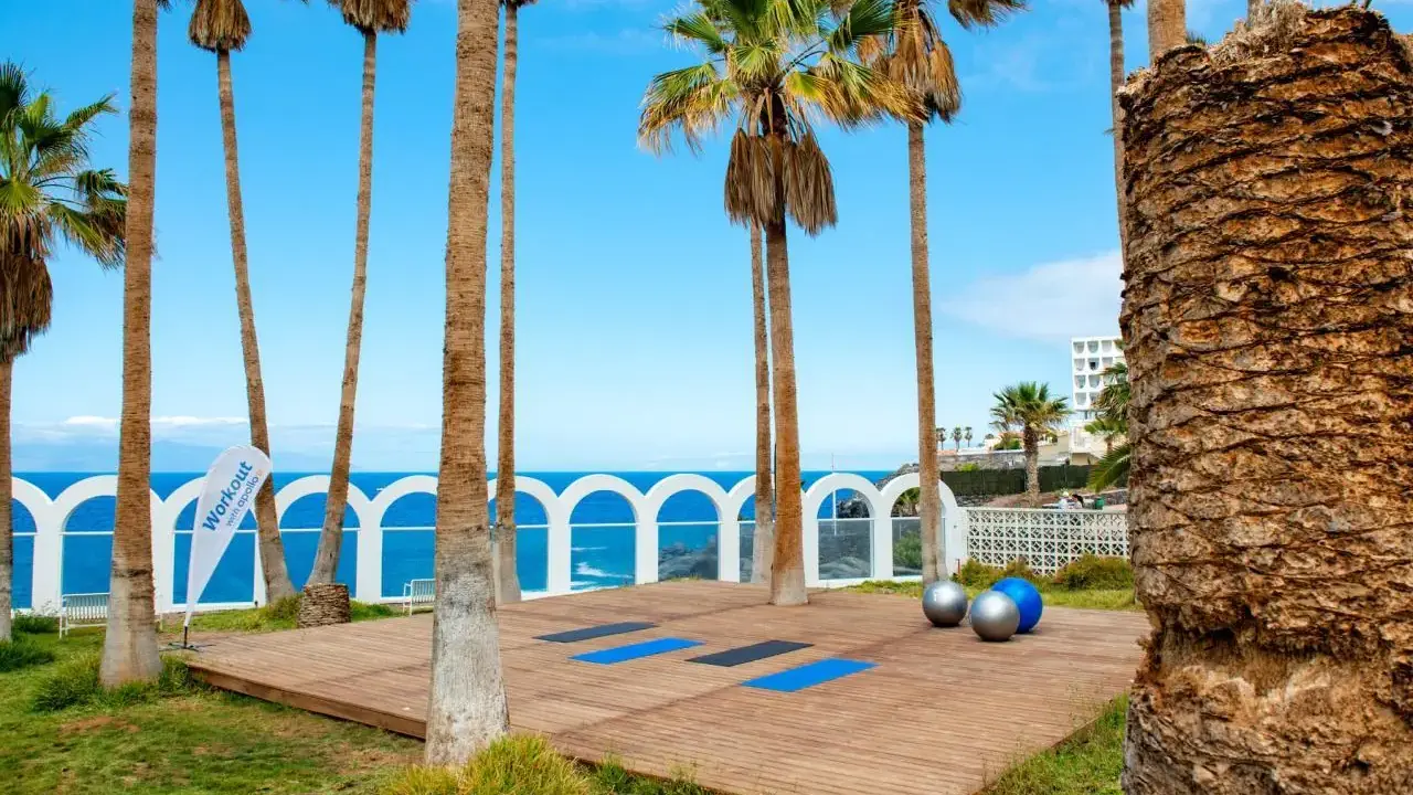 Atlantic Holiday