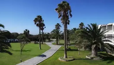 Atlantica Beach Resort