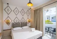 Atma Beach Rooms & Suites