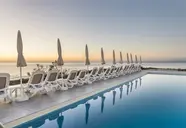 Atolon & Kaafu Beach Club