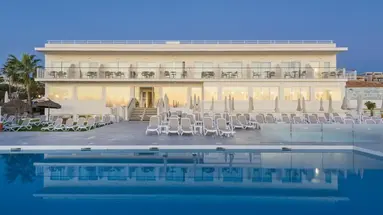 Atolon & Kaafu Beach Club