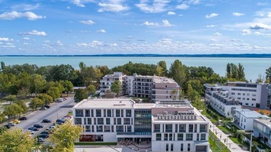 Aura (Balatonfured)