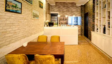 Aura Boutique