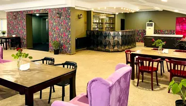 Aura Boutique