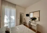 Aura Living
