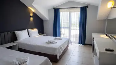 Aura Resort