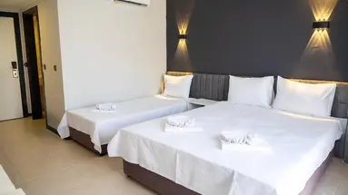Aura Resort