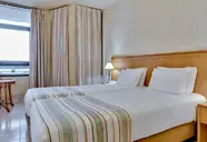 Auramar Beach Resort
