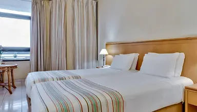 Auramar Beach Resort