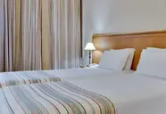 Auramar Beach Resort