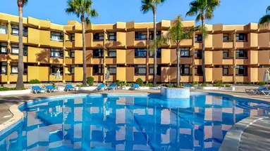 Auramar Beach Resort