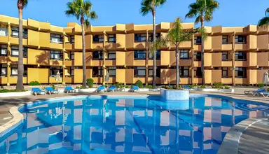 Auramar Beach Resort