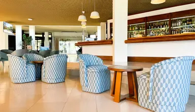 Auramar Beach Resort