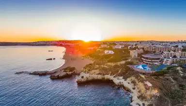 Auramar Beach Resort