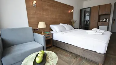 Aurasia Beach