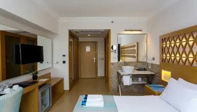 Aurasia Design