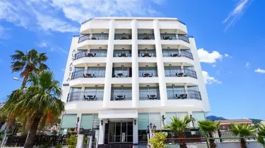 Aurasia Sea Side