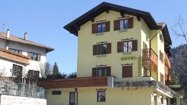 Aurora Molveno