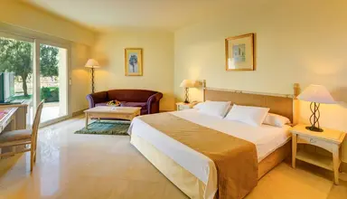 Aurora Oriental Resort