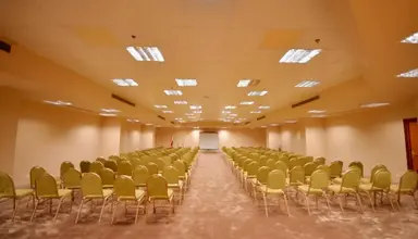 Aurora Oriental Resort