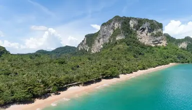 Avani Aonang Cliff Krabi Resort