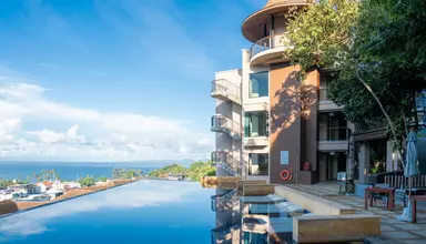 Avani Aonang Cliff Krabi Resort
