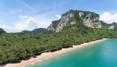 Avani Aonang Cliff Krabi Resort