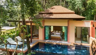 Avani Aonang Cliff Krabi Resort