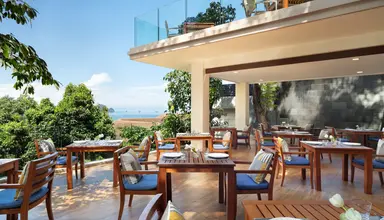 Avani Aonang Cliff Krabi Resort