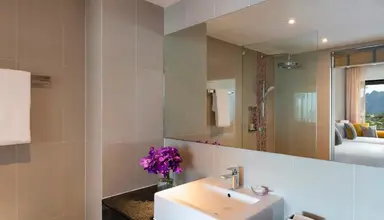Avani Aonang Cliff Krabi Resort
