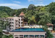 Avani Aonang Cliff Krabi Resort