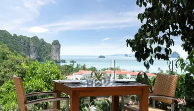 Avani Aonang Cliff Krabi Resort