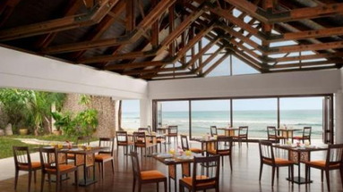 AVANI Seychelles Barbarons Resort & Spa
