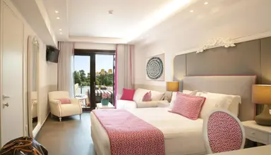Avaton Luxury Villas Resort