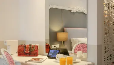 Avaton Luxury Villas Resort
