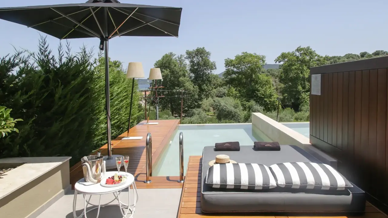 Avaton Luxury Villas Resort