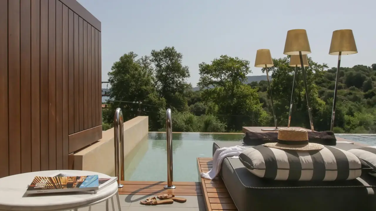 Avaton Luxury Villas Resort