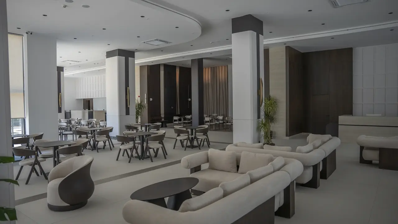 Avia Resort & Spa
