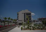 Avia Resort & Spa