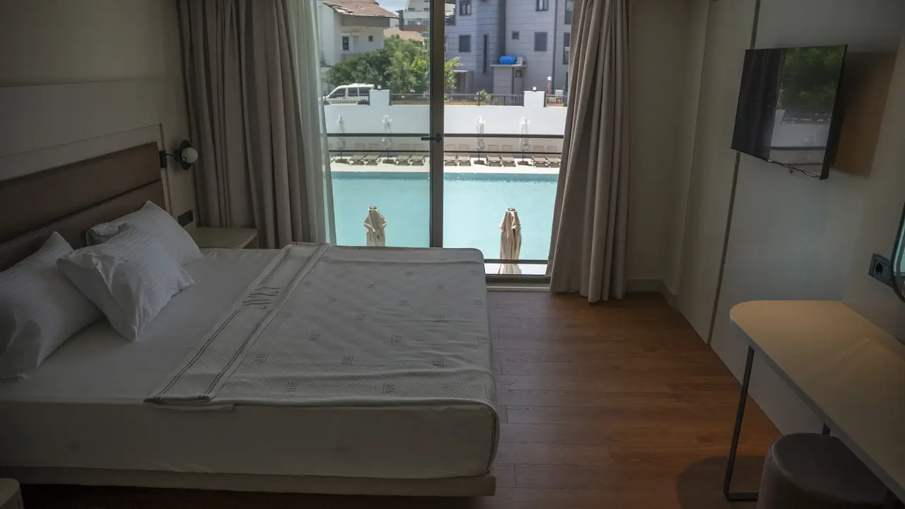 Avia Resort & Spa