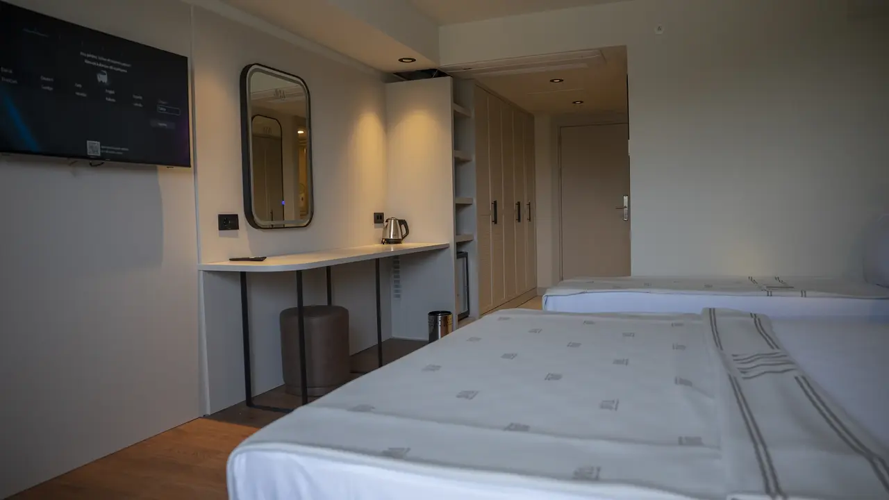 Avia Resort & Spa