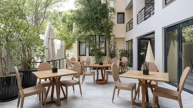 Avra City