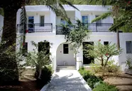 Avra Palm