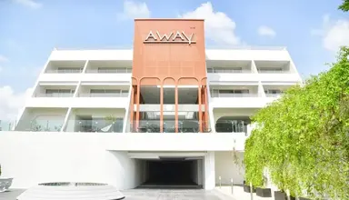 Away Bangkok Riverside Kene