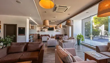 AX Sunny Coast Resort & Spa