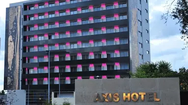 Axis Porto Business & Spa