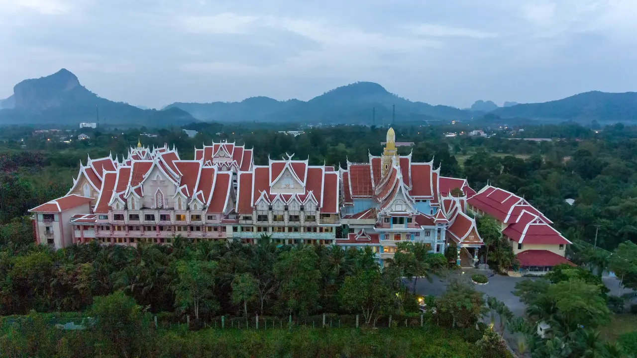 Ayodhaya Palace Beach Resort