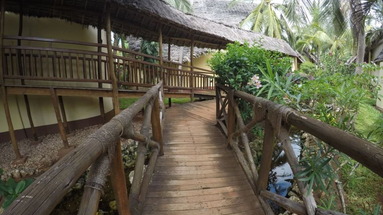Azanzi Beach