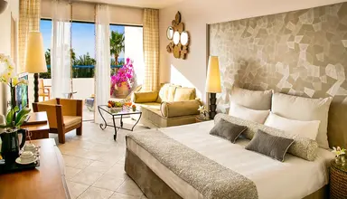 Azia Resort & Spa