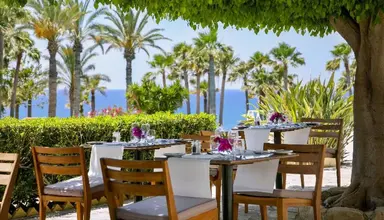 Azia Resort & Spa
